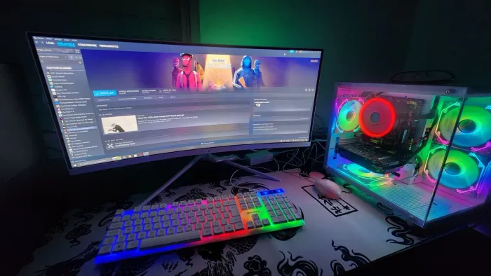 PC GAMER FULL WHITE