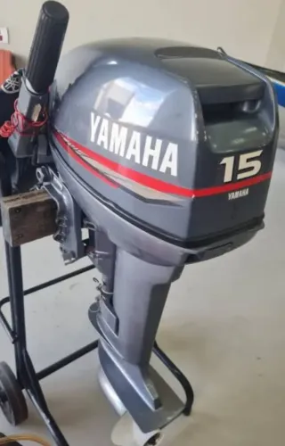 Yamaha 15hp em excelente estado de conservação 