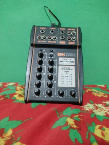 V/t  mesa de som automotivo 