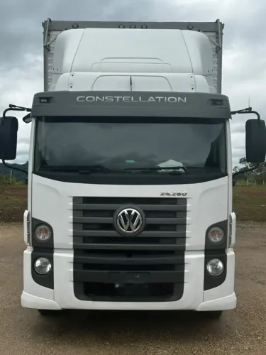 Volkswagen 24.280 CRM 6X2 Ano 2022 KM 162.000