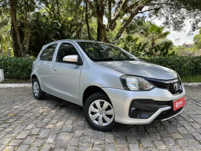 Toyota Etios X 1.3 Flex 16V 5P Mec. 2019