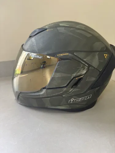 Capacete icon battlescar 2 airflite