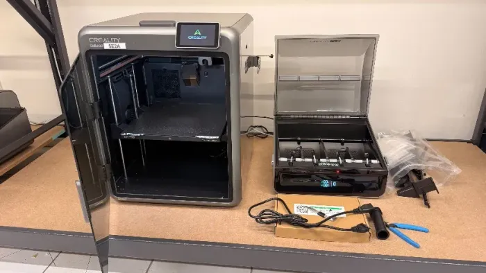 Impressora 3D Creality K2 Pro Nivelamento Automático Bivolt
