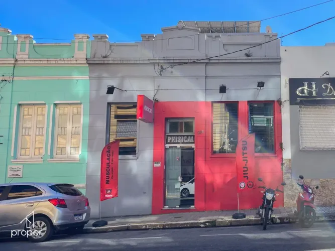 Prédio comercial para aluguel no Centro - Pelotas/RS