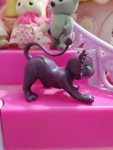 gatinho clawdeen básica