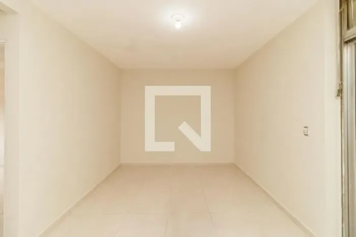 Casa à Venda - Vila Constança , 3 Quartos, 200 m2