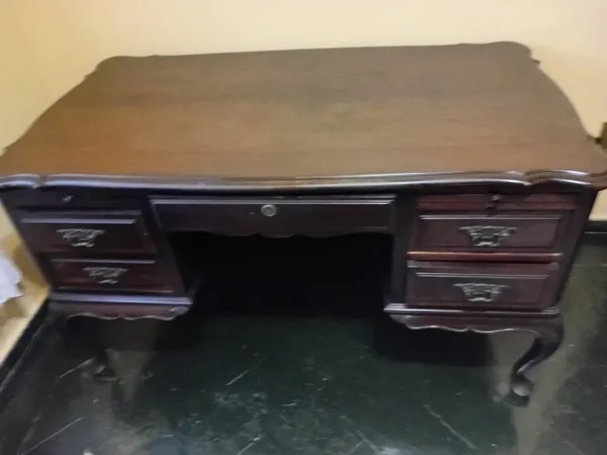 Mesa e poltrona Luiz XV