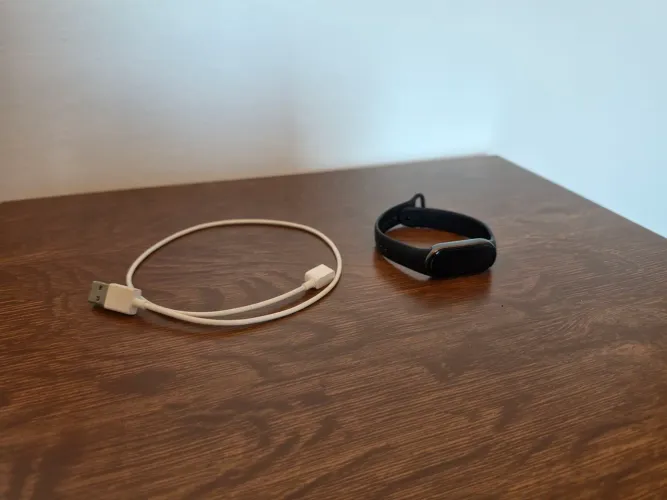 Xiaomi Mi Band 8 - Versão Chinesa - Excelente Estado