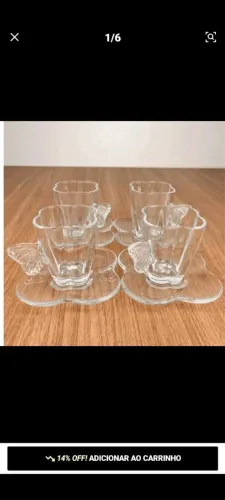 Jogo de xícaras transparentes