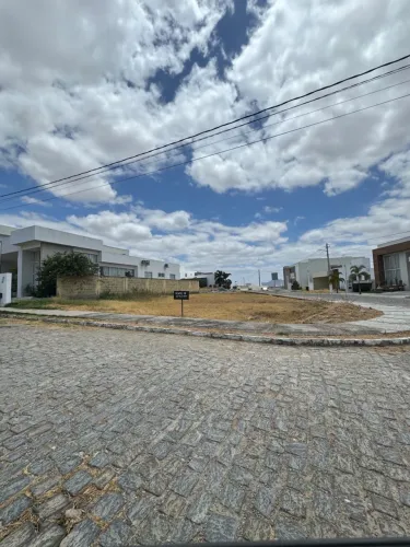 Terreno no condomínio mirante da Serra 