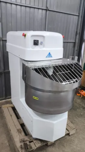 Masseira industrial Haas 100kg de massa Aamassadeira espiral