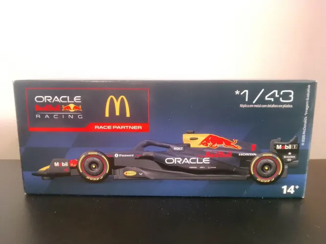Carrinho de Fórmula 1 (F1) Macdonald's: Réplica de Metal 1/43 Equiep Redbull + Nota Fiscal