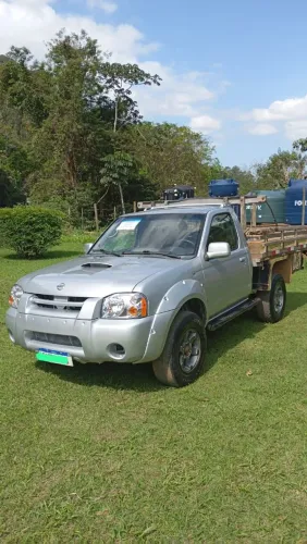 Nissan Frontier XE CS 4X2 2.8 TB Interc. Dies. 2004
