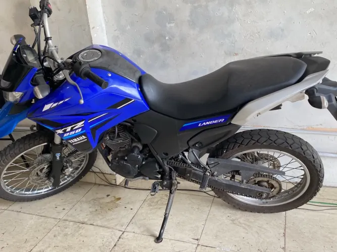 YAMAHA XTZ 250 LANDER