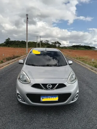 Nissan March SV 1.0 12V Flex 5P 2017