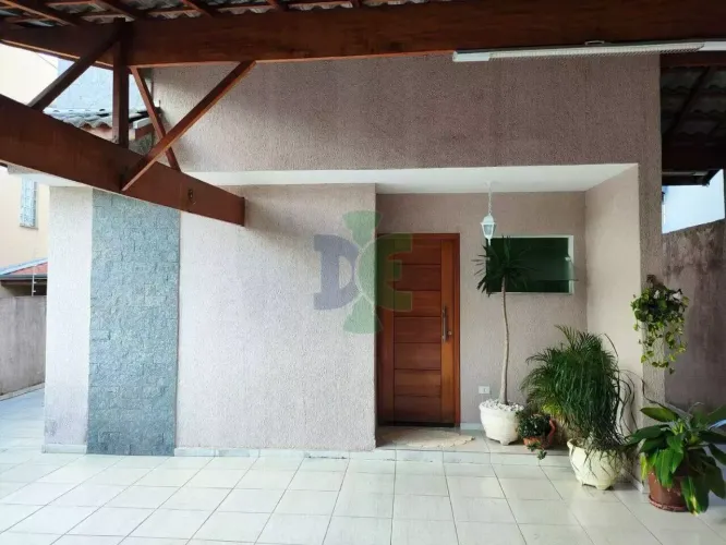 Sobrado para venda com ótima localoização no Jardim América - Jacareí - SP