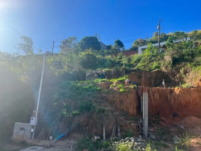 Terreno à venda, 371 m² por R$ 199.000,00 - Mansões do Bom Pastor - Juiz de Fora/MG