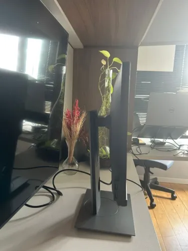 Monitor Dell 21,5" usado - original - possui diversas regulagens