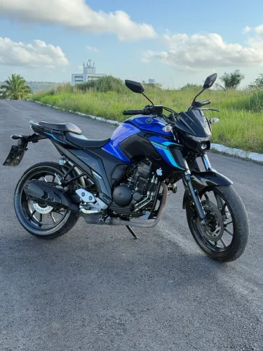 Yamaha Fz25 ABS