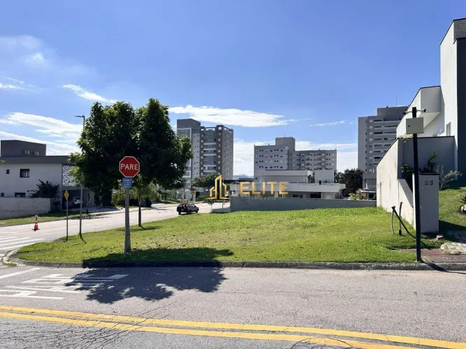Terreno com 470m² de esquina Condominio Monaco no Urbanova em São José dos Campos SP