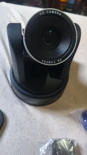Câmera Robótica PTZ HD - Ideal para Transmissões, Podcasts e Reuniões