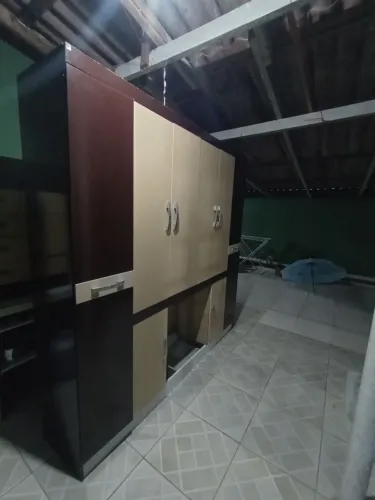 Armário de 8 portas
