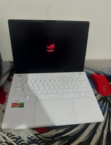 Notebook gamer Zephyrus g14 Ryzen 9 +  RTX 4060