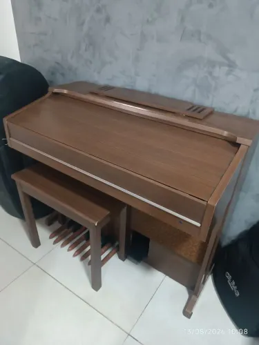 Órgão Yamaha