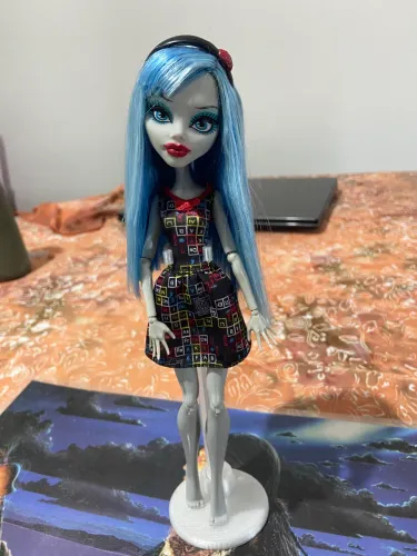 Monster High Ghoulia (não aceita ofertas)