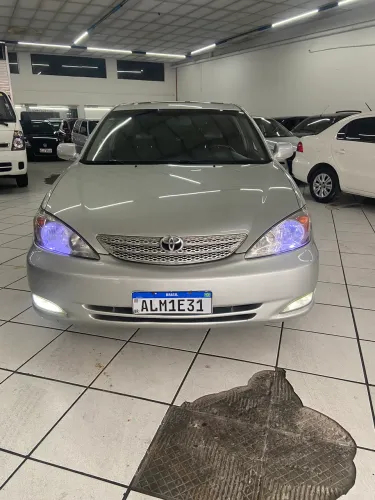 Toyota Camry XLE 3.0 24V 186cv 2004