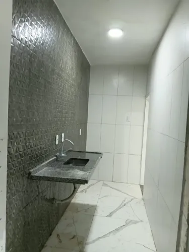 Alugo casa