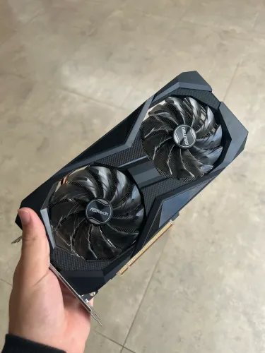 PLACA DE VÍDEO ASROCK RX 6700 XT 12GB