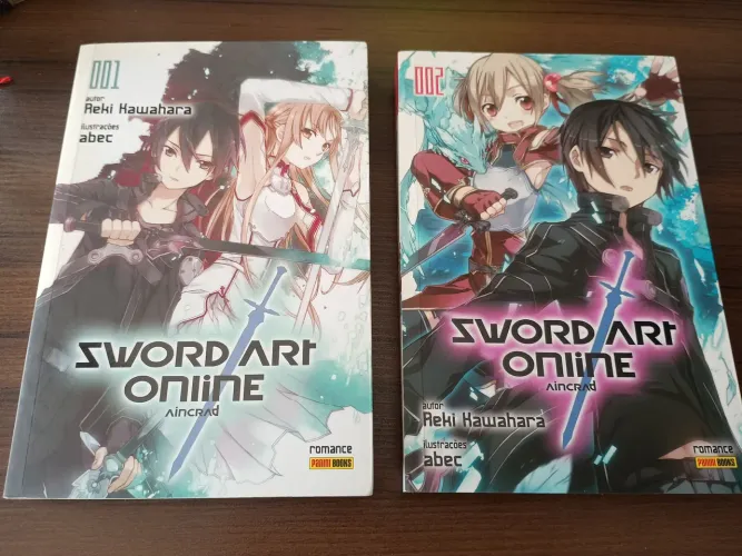 Volumes 1 e 2 da Novel de Sword Art Online