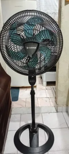 Vende se ventilador de 40cm perfeito Turbo coluna