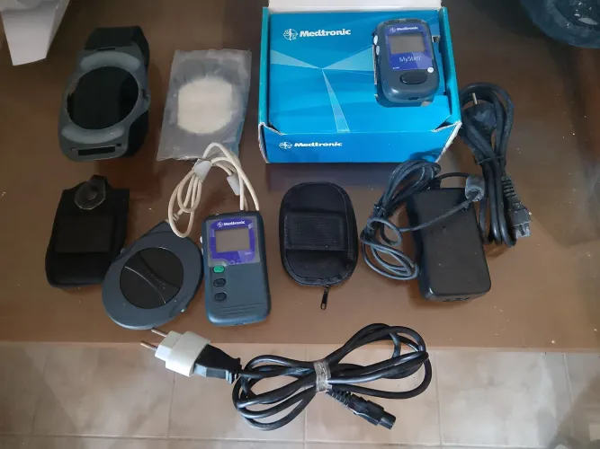 Kit Completo Medtronic MyStim 97740 Programador + Carregador 37751 + Bolsa