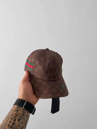 Boné Gucci Marrom faixa lateral