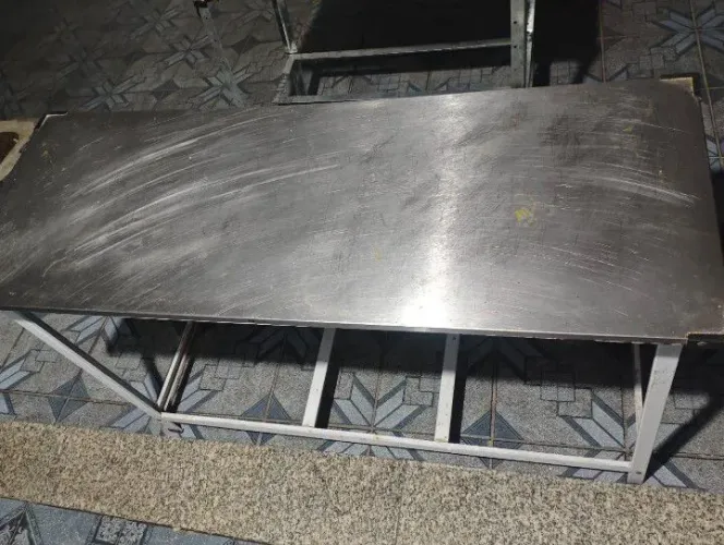 Mesa de aço inox