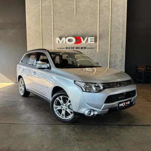 Mitsubishi Outlander 2.0 16V 160cv Aut. 2014