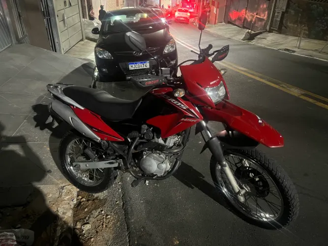 Bros 2011 completa, motor na garantia