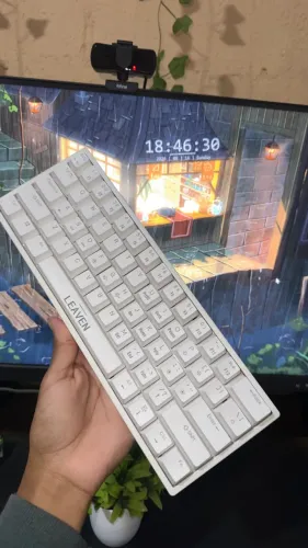 Teclado gamer mecânico 60%