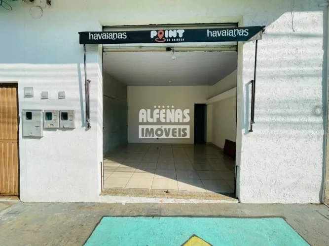 Excelente Loja Comercial  40m² | Bairro Regina / Lindeia