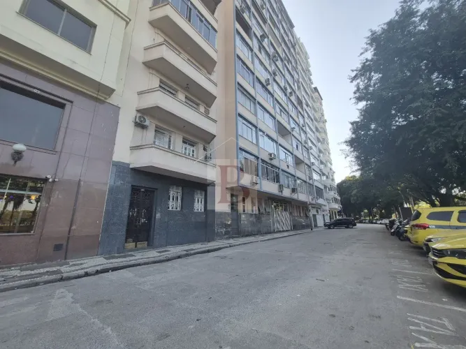 Apartamento à venda no Flamengo, Rio de Janeiro-RJ: 1 quarto, 1 banheiro, 30m² de área.