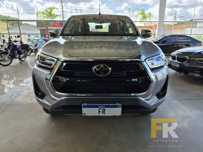 Toyota Hilux CD SRX 4X4 2.8 TDI 16V Diesel Aut. 2026