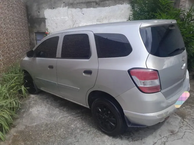 Chevrolet Spin LS 1.8 8V Econo.flex 5P Mec. 2013