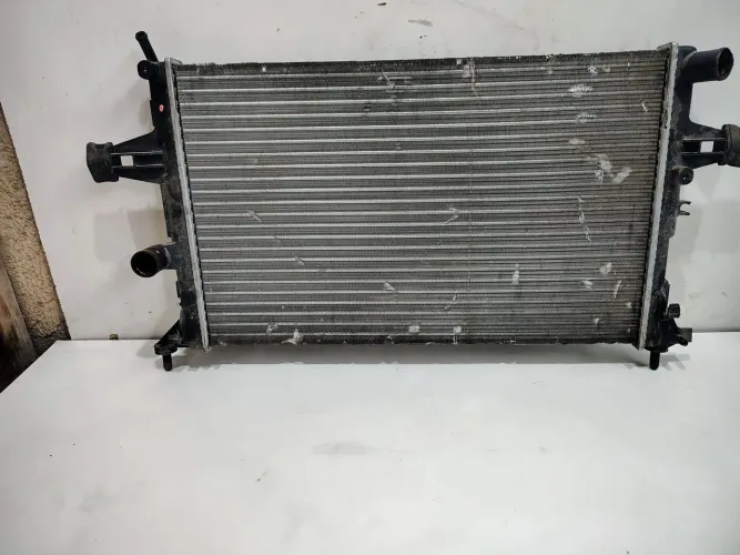 Radiador de água astra/Zafira