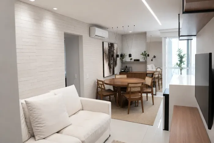 Apartamento para venda tem 80 metros quadrados com 2 quartos