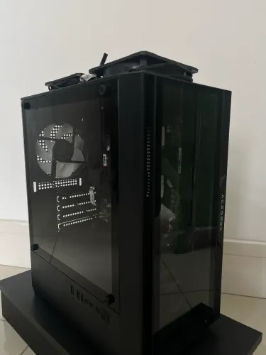 PC Gamer Ryzen 5 5600G + 16GB + B550 + 240GB + 3x COOLER RGB
