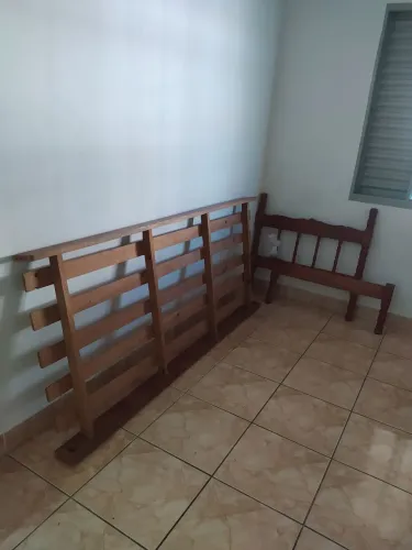 Cama madeira 