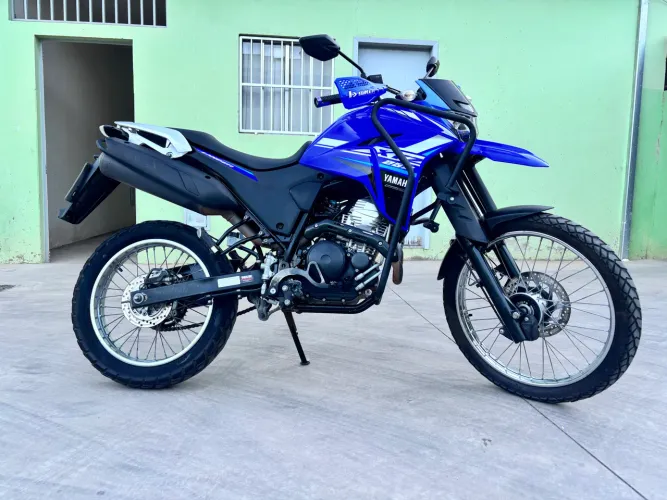 XTZ Lander 250, 2021
