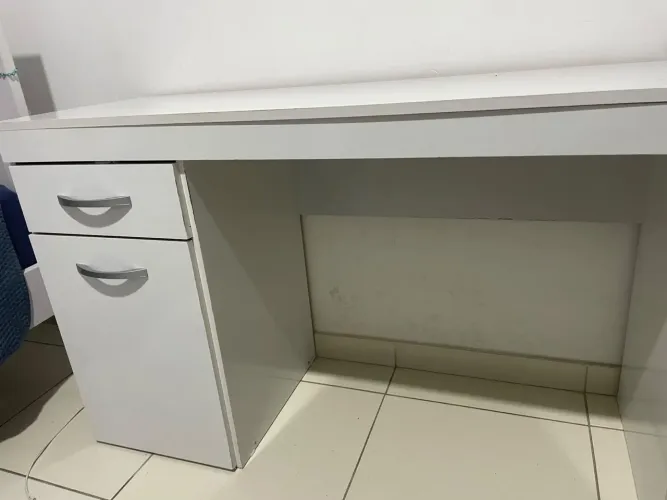 Escrivaninha de estudo